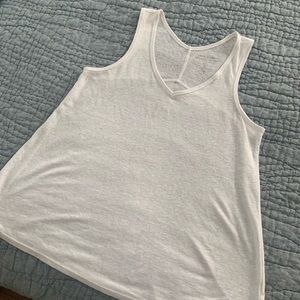 Gap Linen Blend White Tank